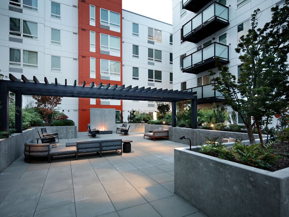 Avalon Alderwood Place Image 35