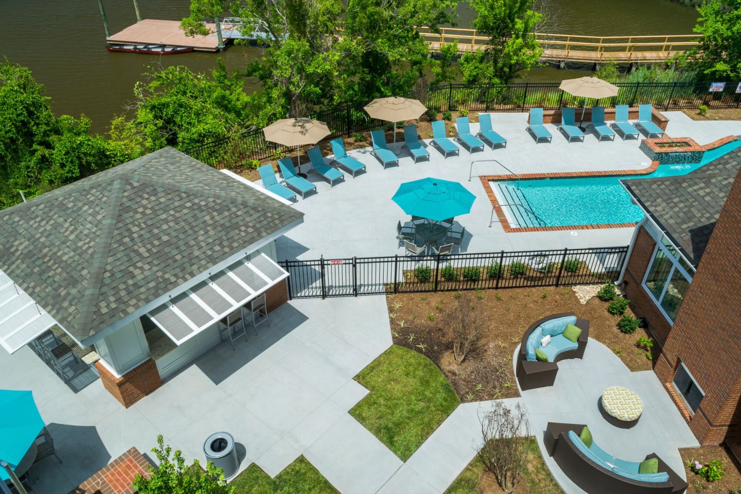 Promenade Pointe Image 10