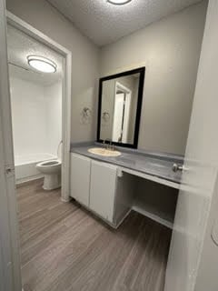 Chalet Apartments Image 8