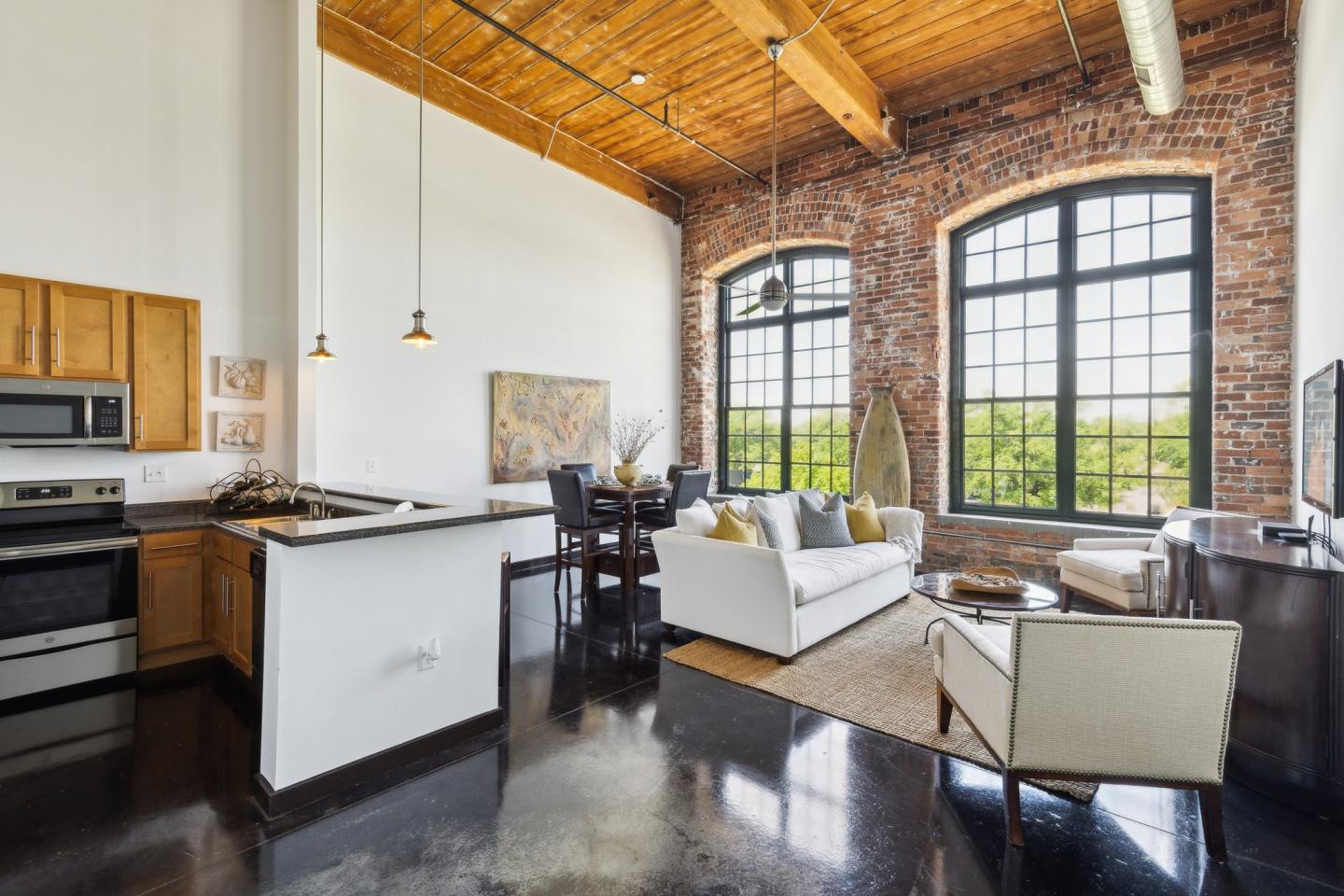 The Lofts Of Greenville Image 2