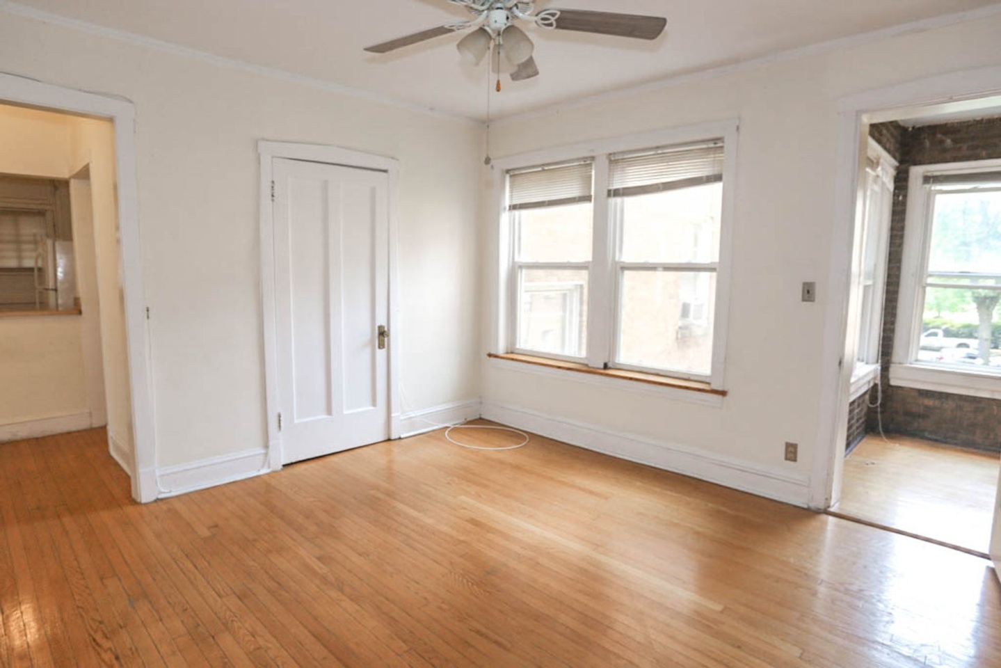 5045-51 N. Damen Image 4