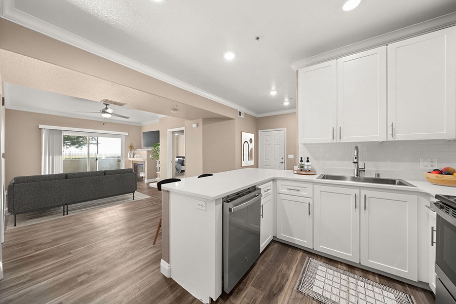 Stonelake Apartment Homes Image 2
