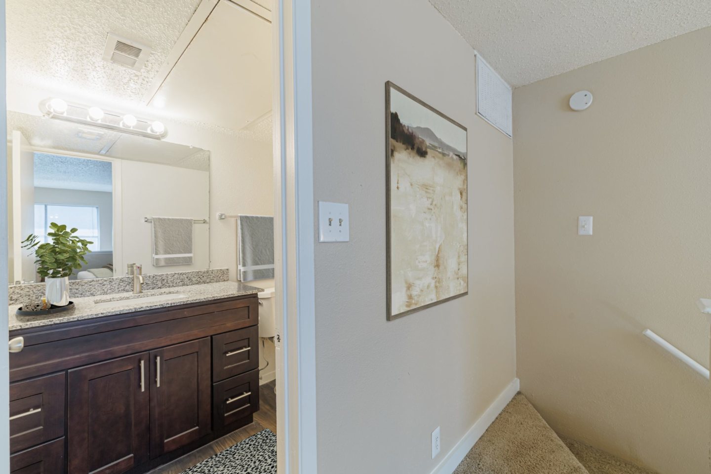 High Point Village Apartments Image 7