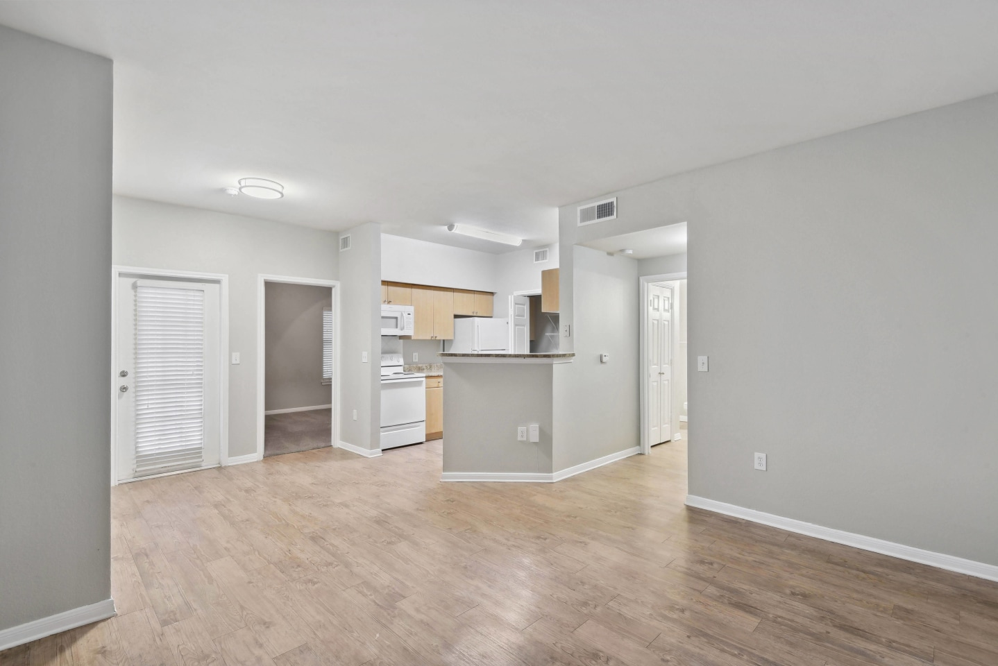 SoCo Apartments Image 15