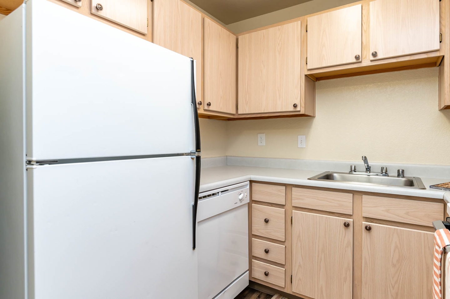 Desertbrook Apartments Image 8