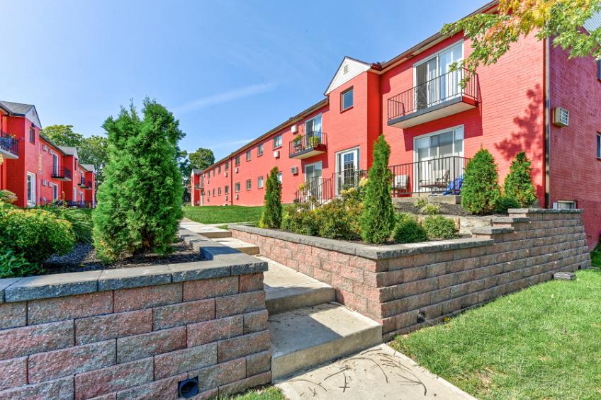 Maple Hill Apartments Image 4