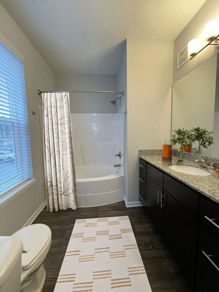 Parkway Flats Image 13