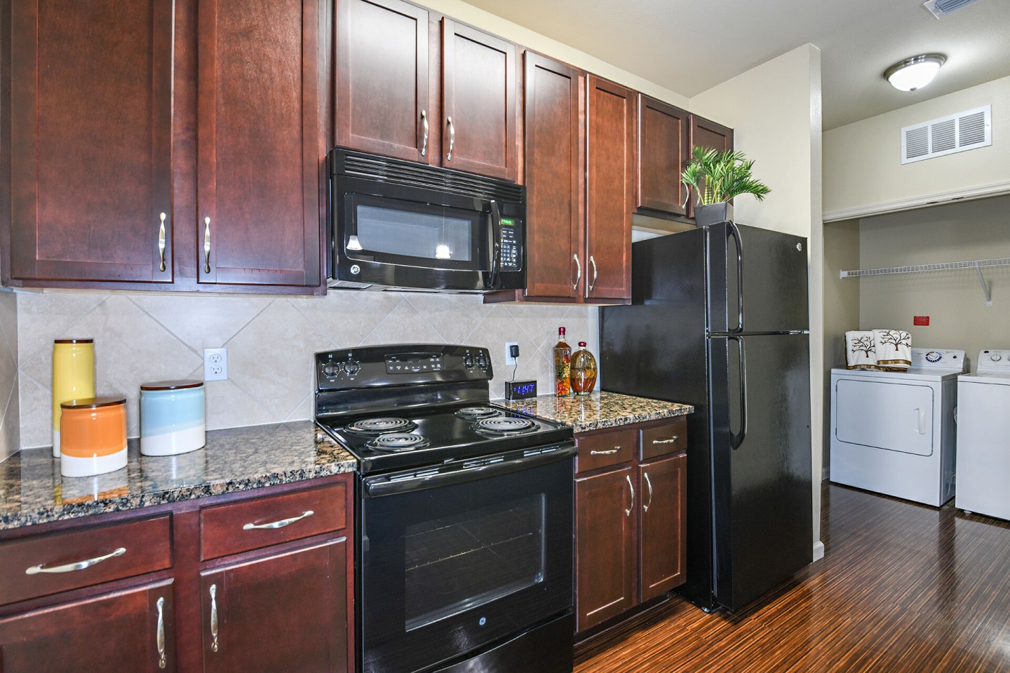 Sanctuary at Eagle Creek Apartments Image 14