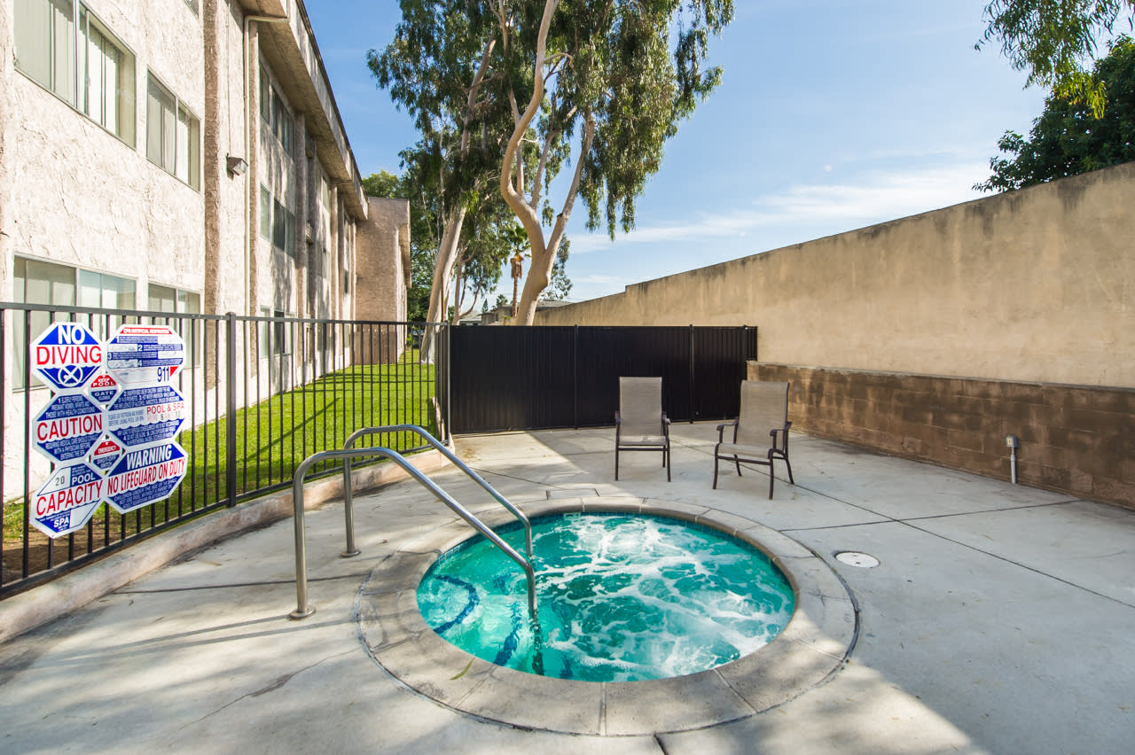 Beck Park Apartments Image 9
