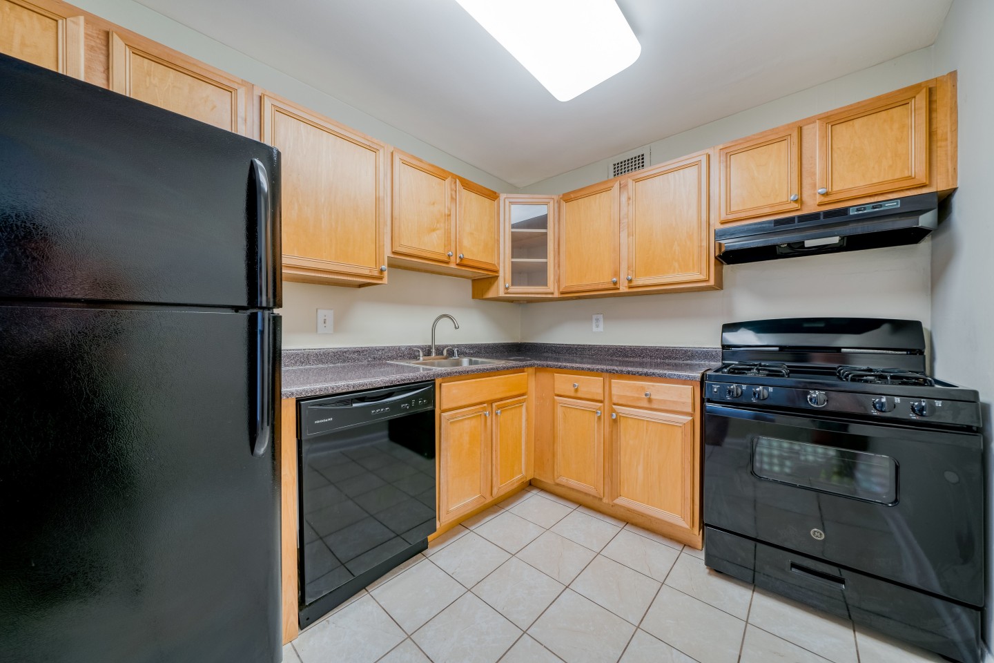 8600 Apartments Image 3
