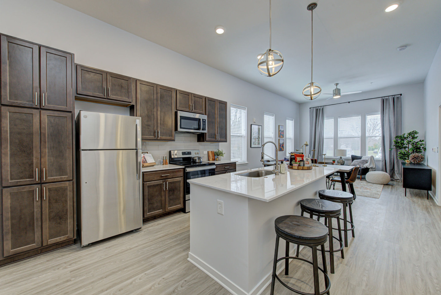Pullman Pointe Image 27