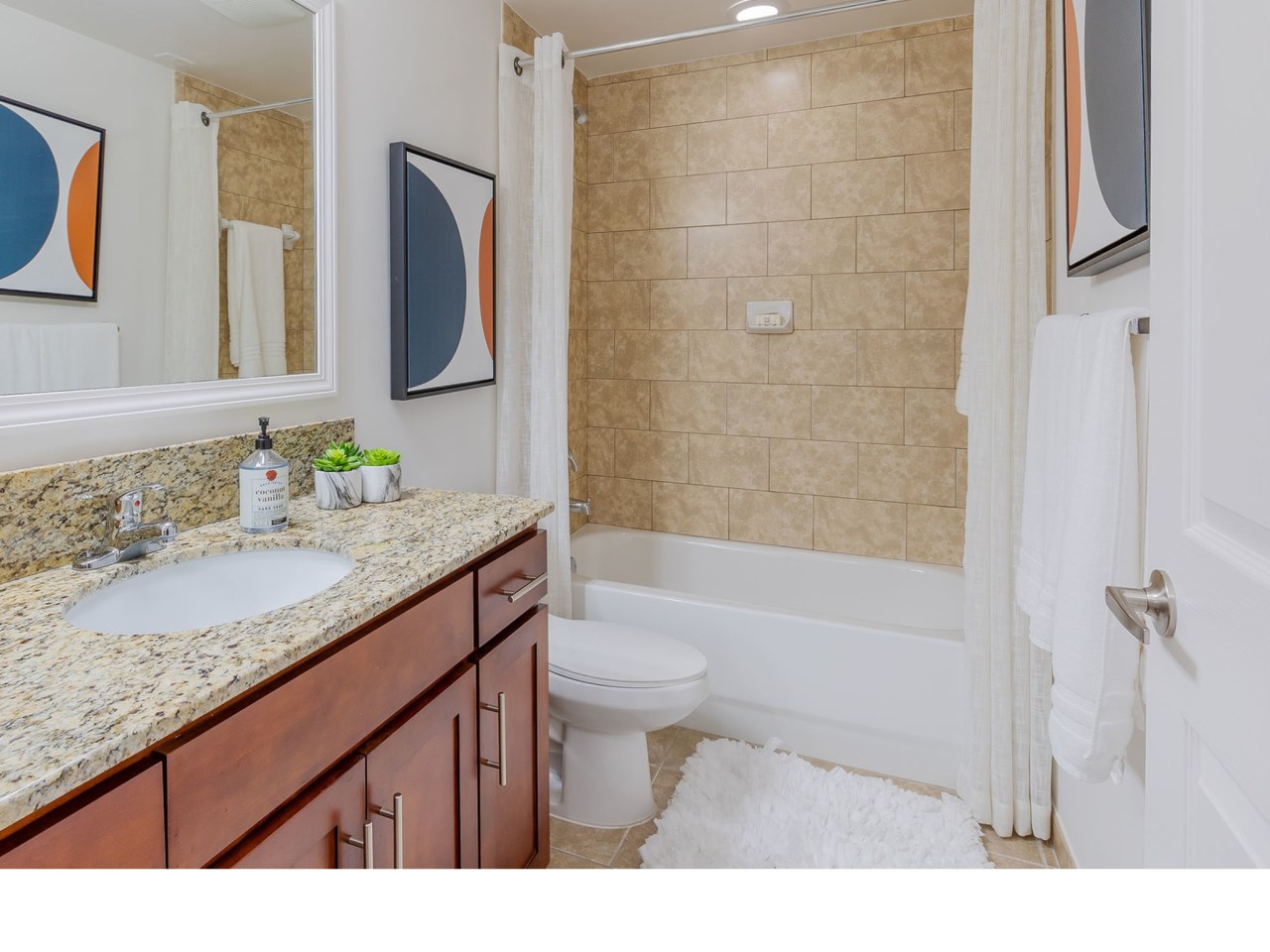 AMLI Toscana Place Image 20