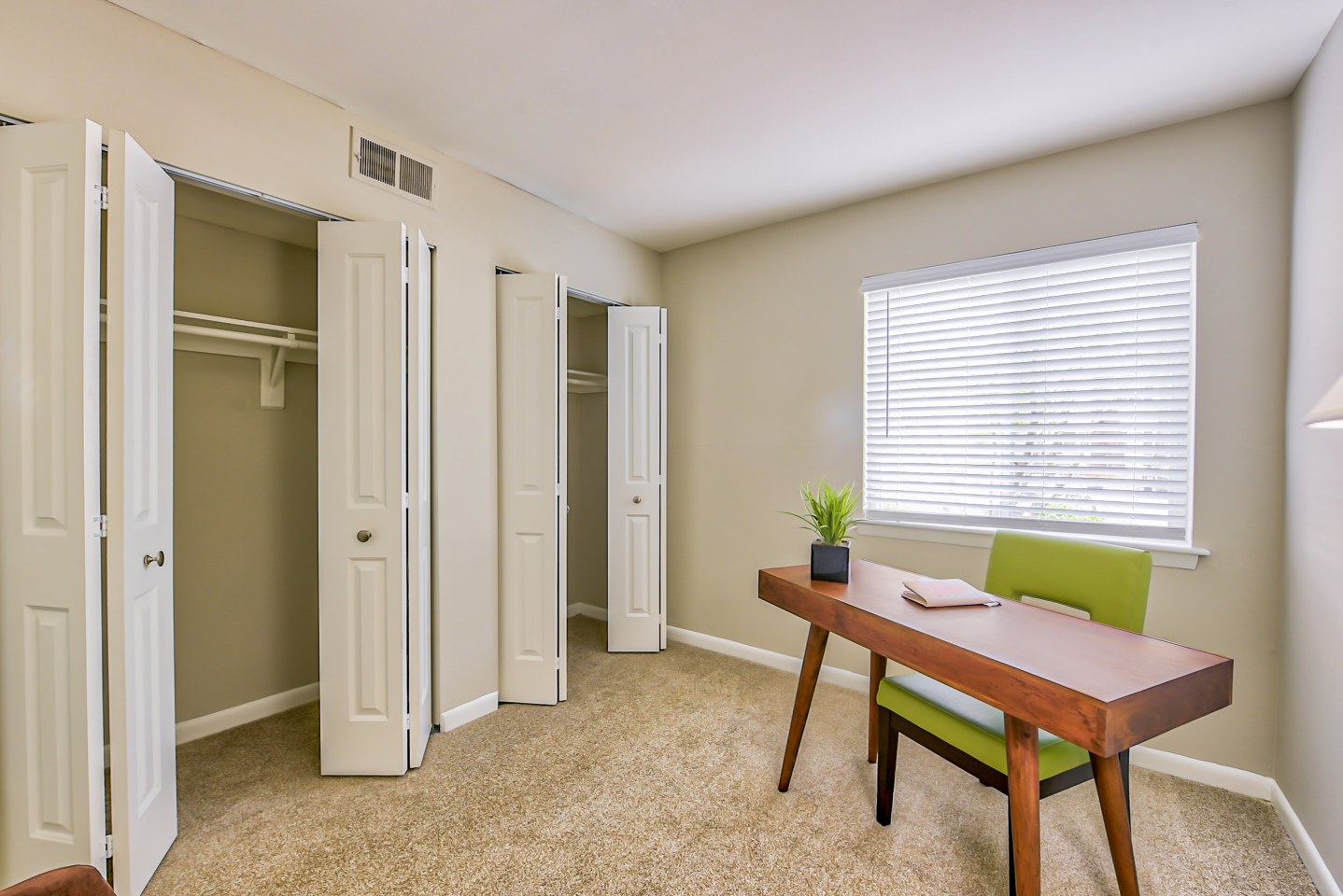 Woodshire Apartments Image 48