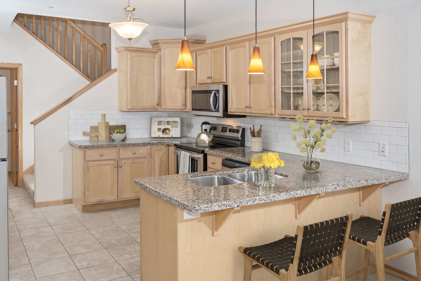 Cascade Shores Townhomes Image 1