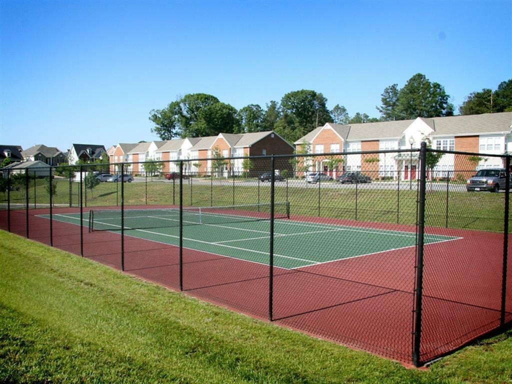 Park at Village Green Image 5