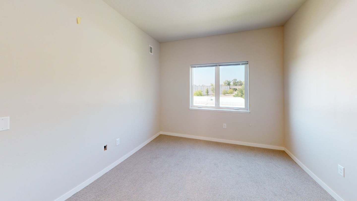Boulevard Apartments & Townhomes Image 23