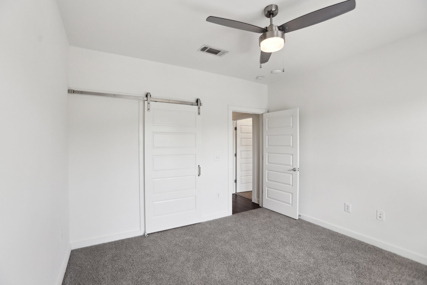 Station 75 Apartments at McDonough Image 23