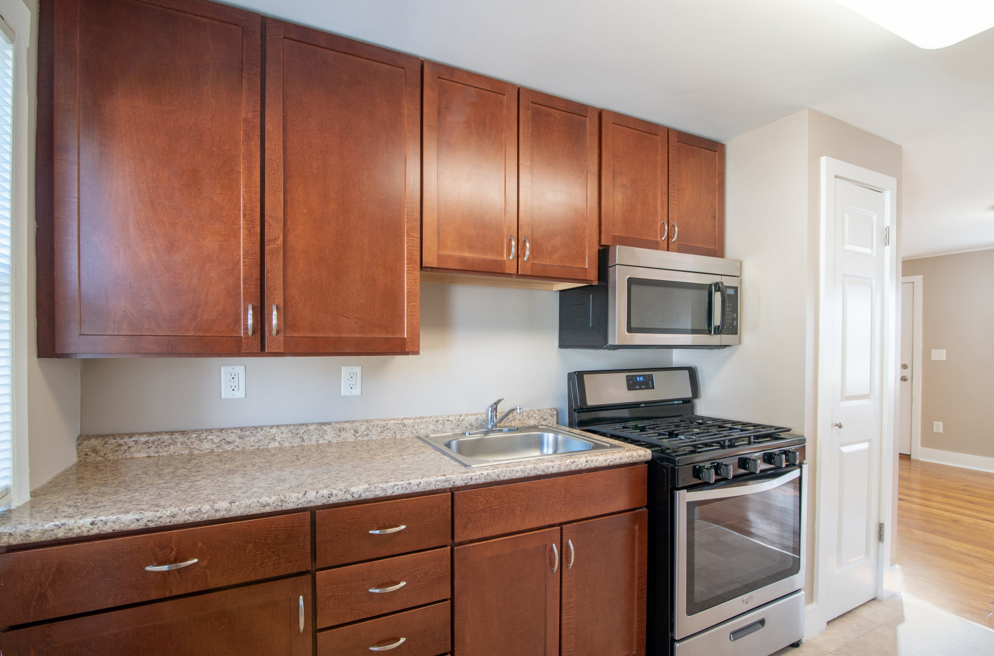 Redbank Village Image 23