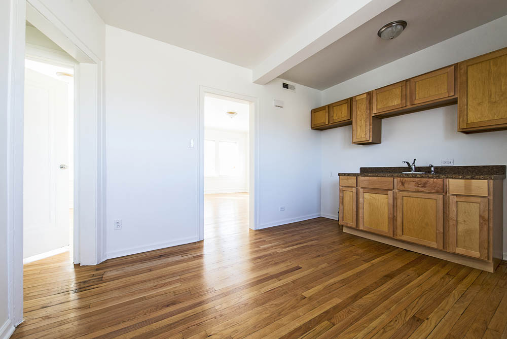 6455 South Fairfield Image 6
