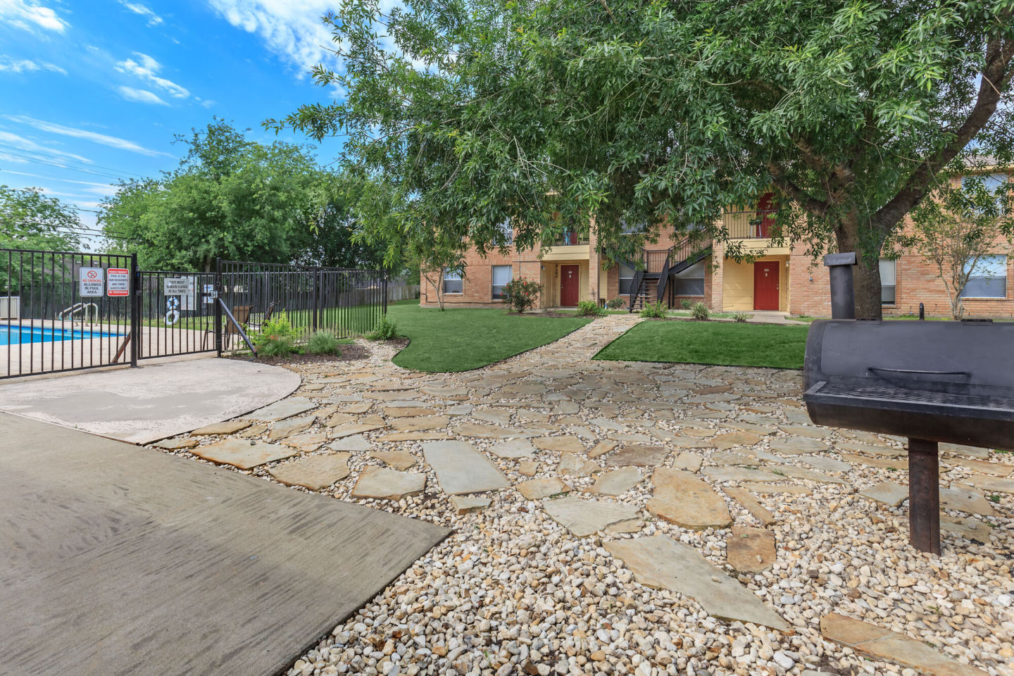 Beeville Station Image 3