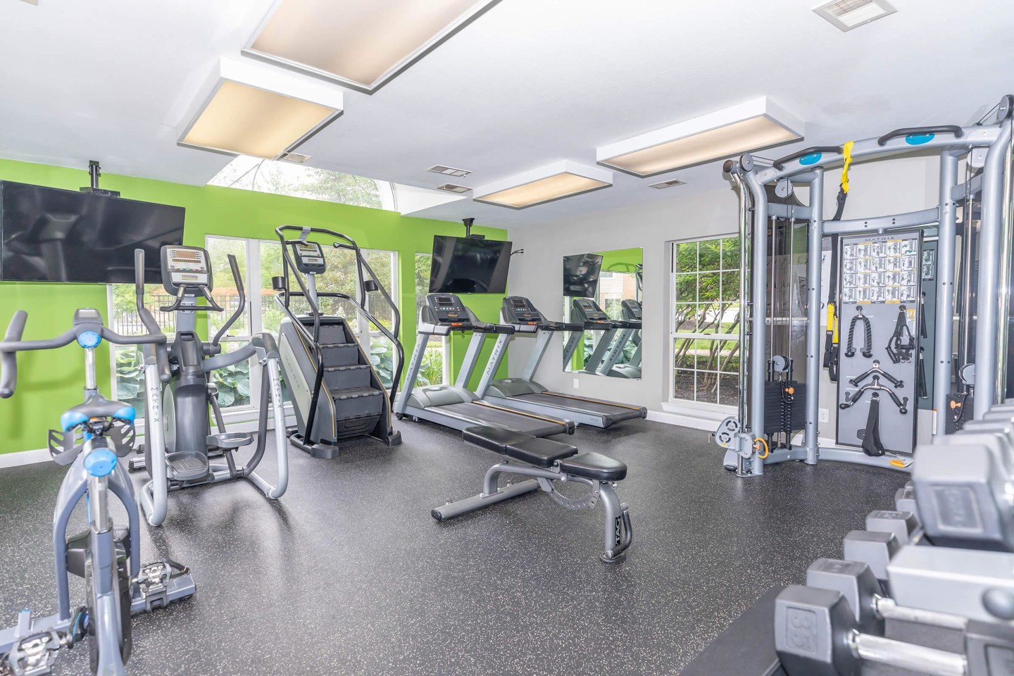 Williamsburg Townhomes Rental Homes Image 9