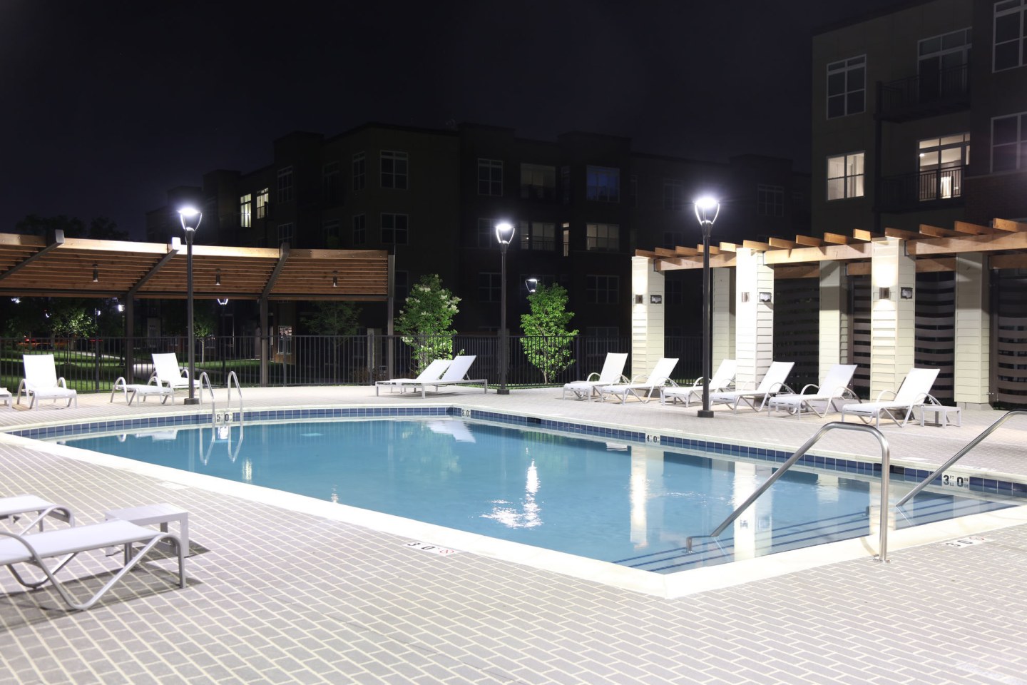 The Residences at Hamilton Lakes Image 34