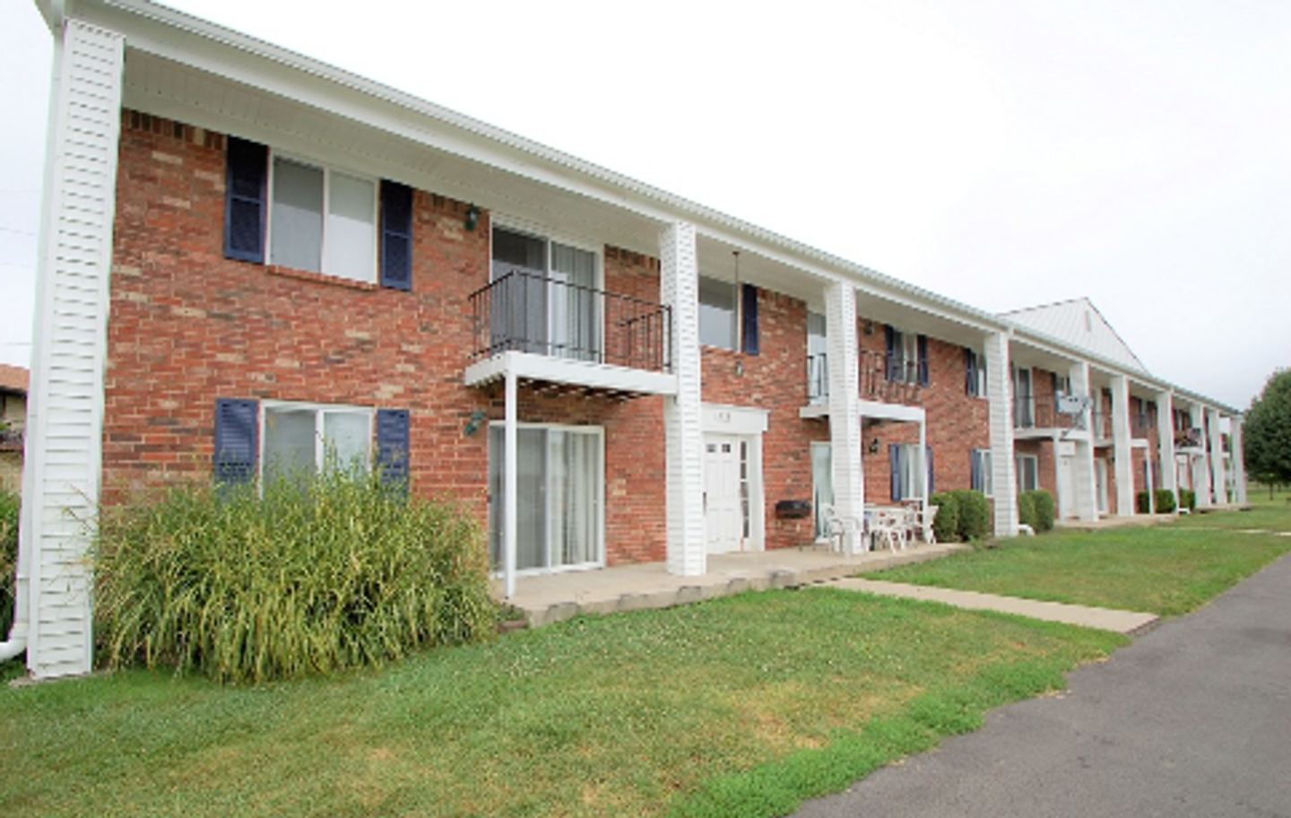 Cumberland Manor Image 1