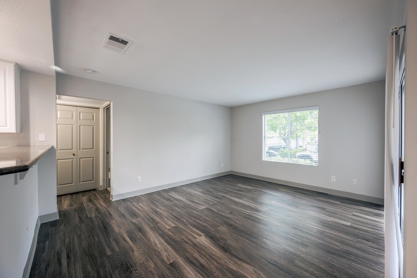 Sycamore Canyon Apartments Image 28
