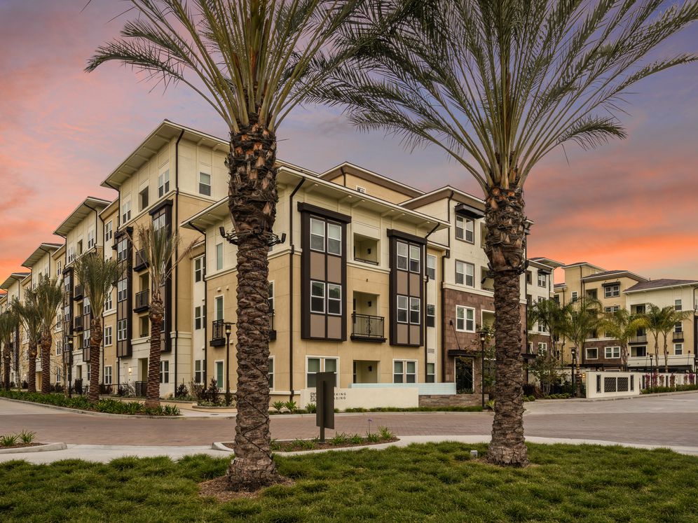 Avalon Cerritos Image 22