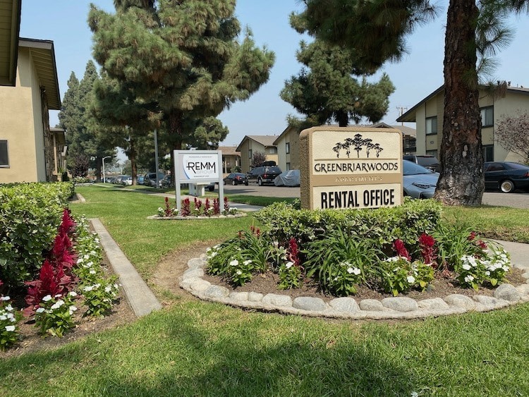 Greenbriar Woods Apartments Image 7