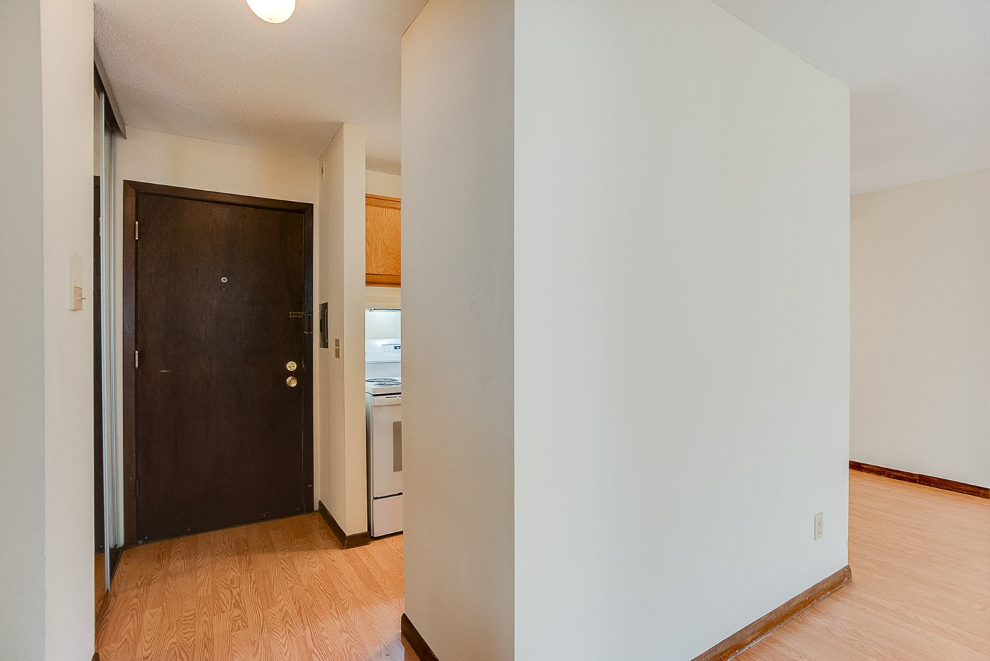 2017 Pillsbury Ave Image 2
