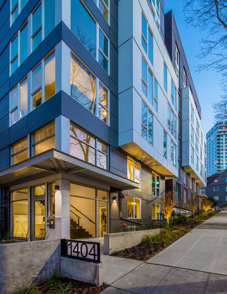 1404 Boylston Image 4