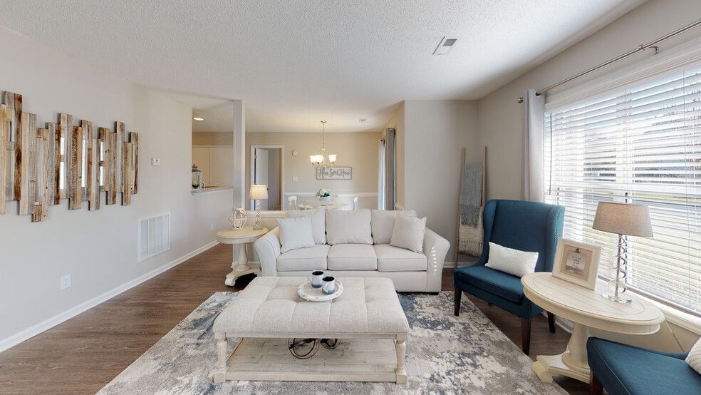 Treybrooke Apartments Image 1