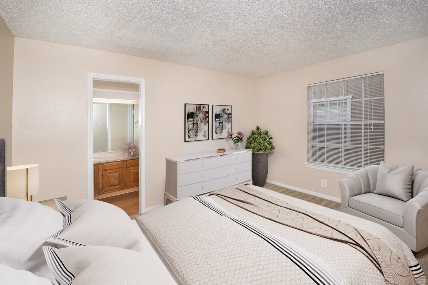 Tradewinds Apartment Homes Image 9