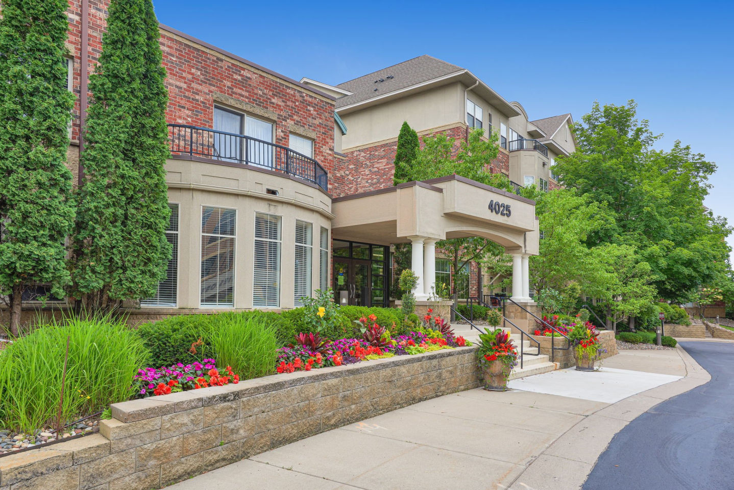 Cornelia Place Image 32