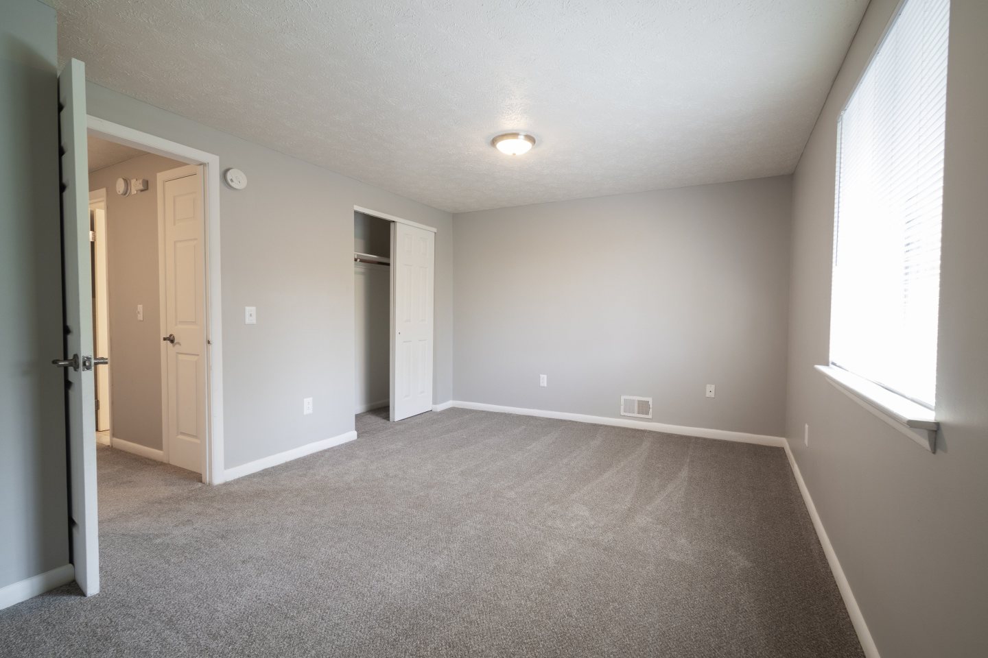 Willowbrooke Apartments & Townhomes Image 17