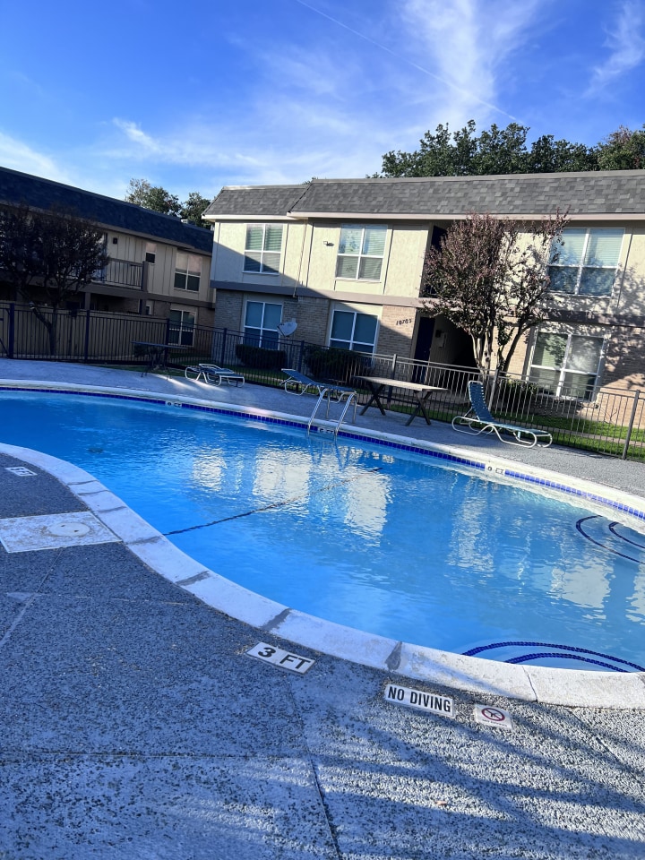 Autumn Creek Apartmenta Image 7