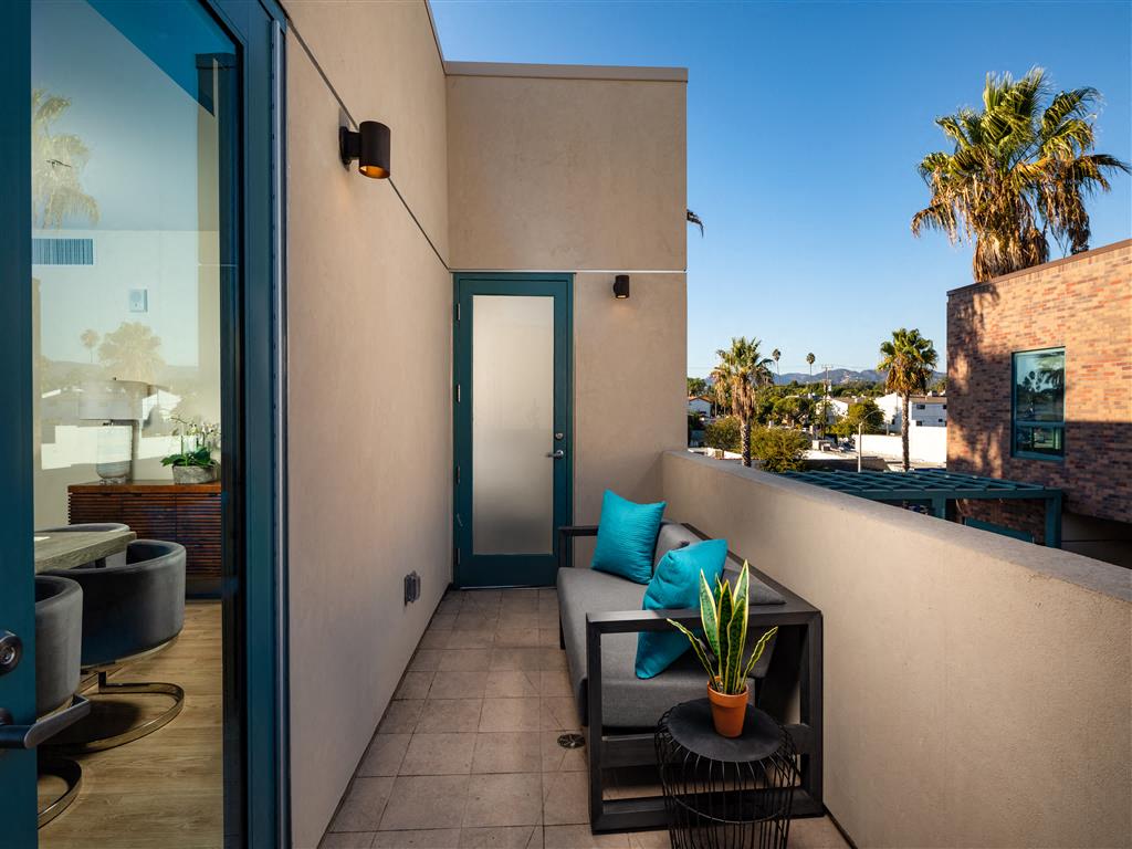 2300 Wilshire Image 13