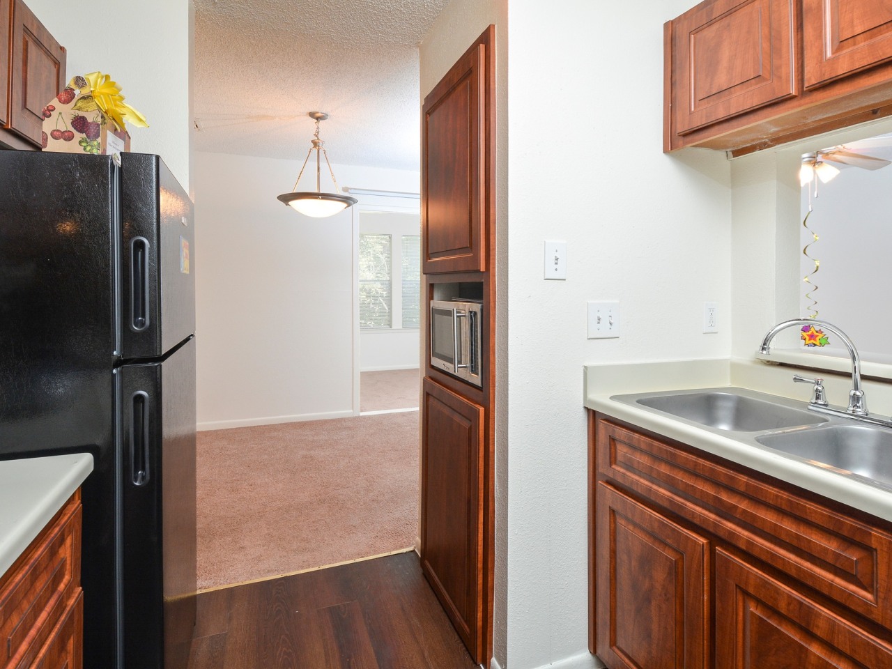 Willow Brook Apartment Homes Image 11