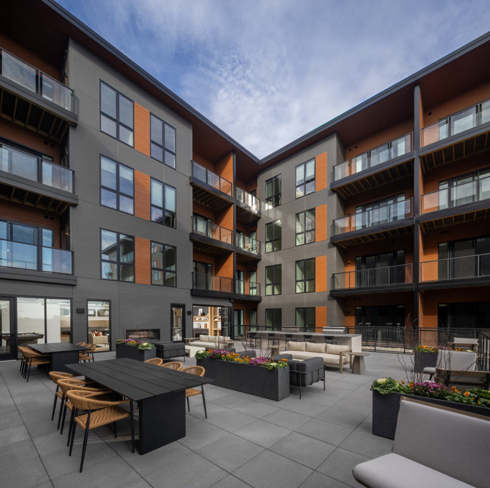 The Symphony Premier Living Image 6