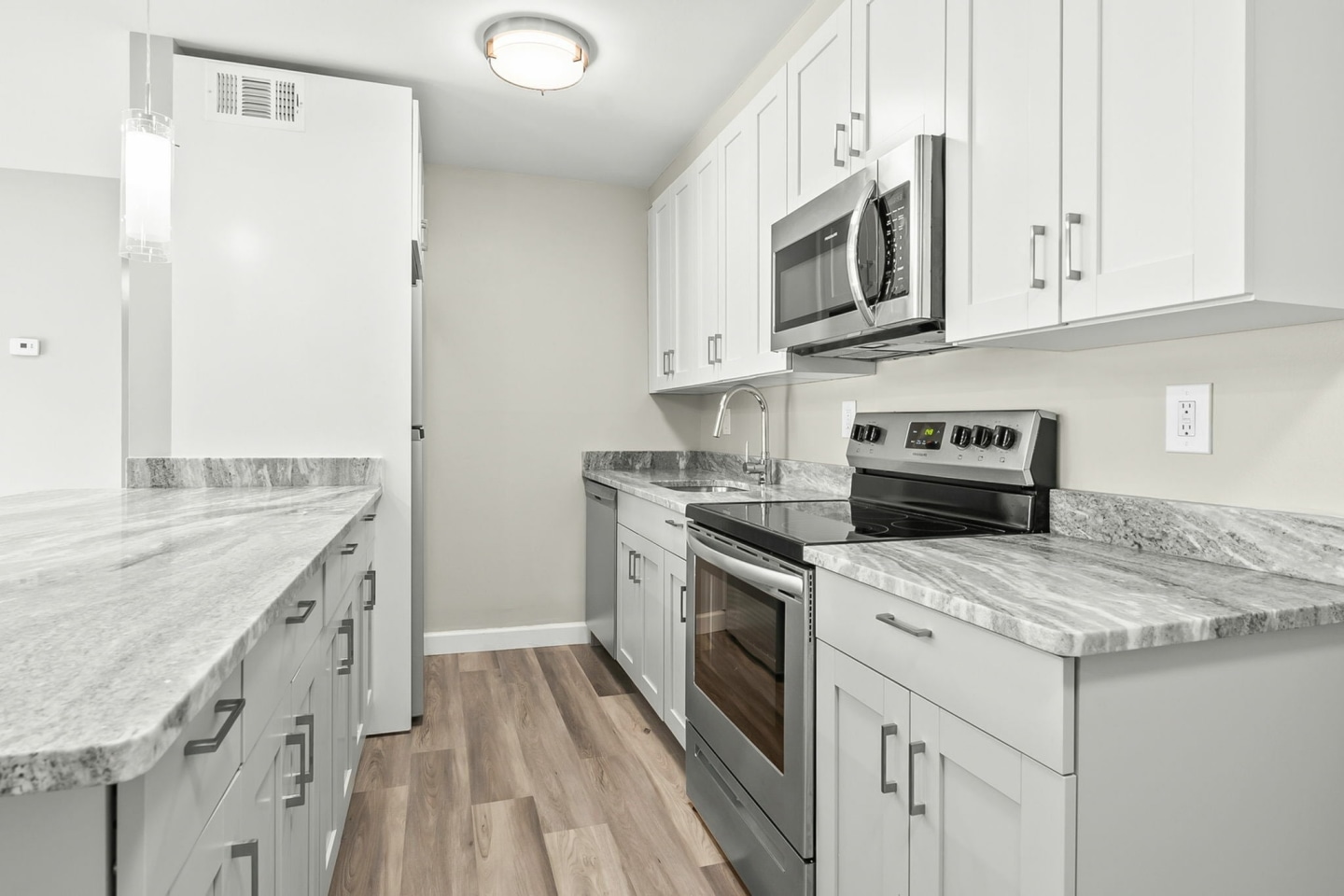 Renaissance Hills Image 3