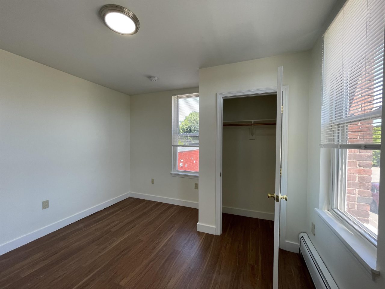 15 West Broadway Image 31