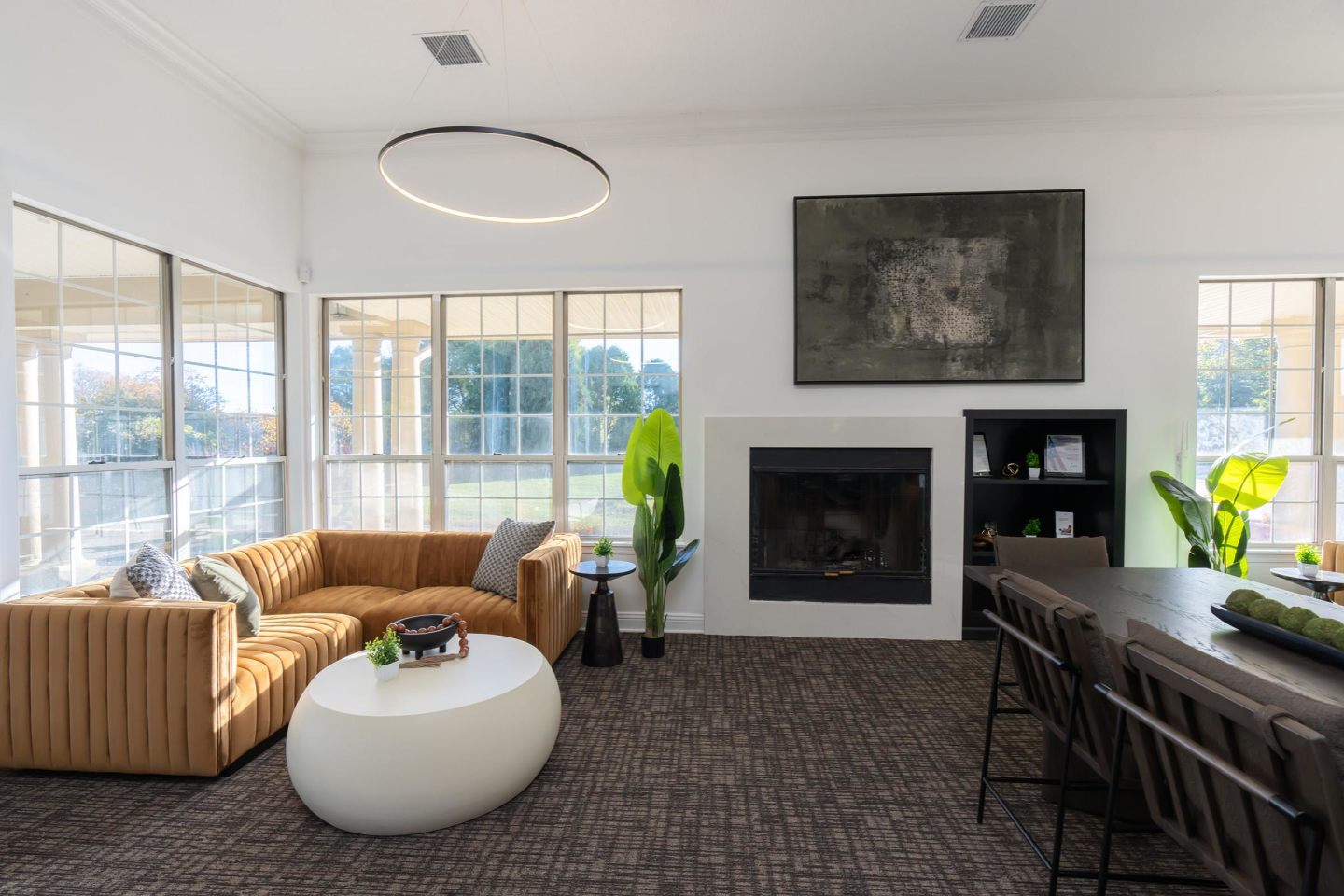 Ravinia Apartments Image 42