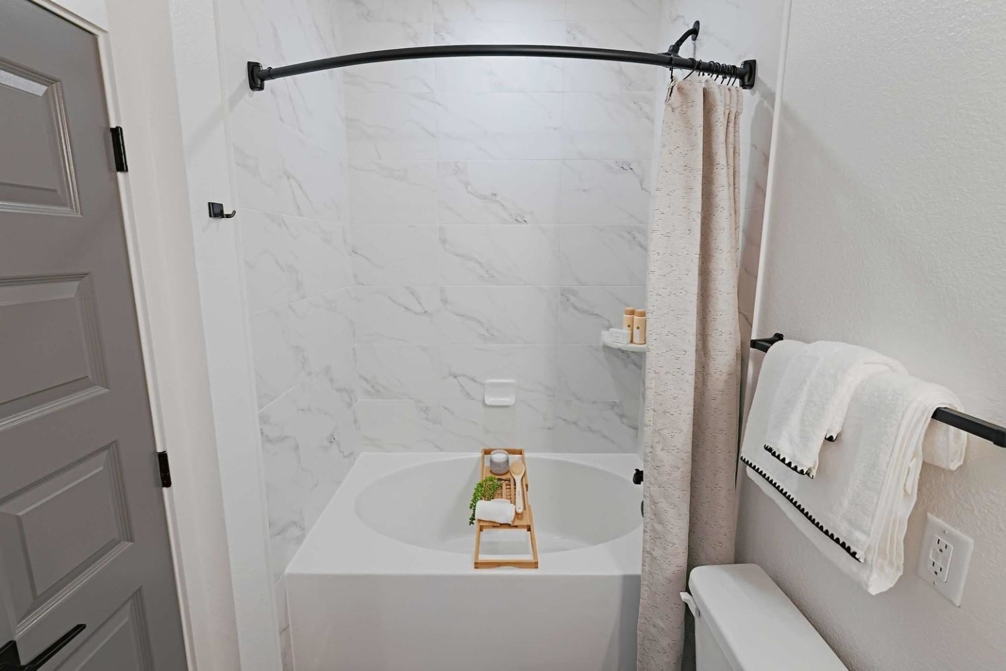 Linz Luxury Living Image 33