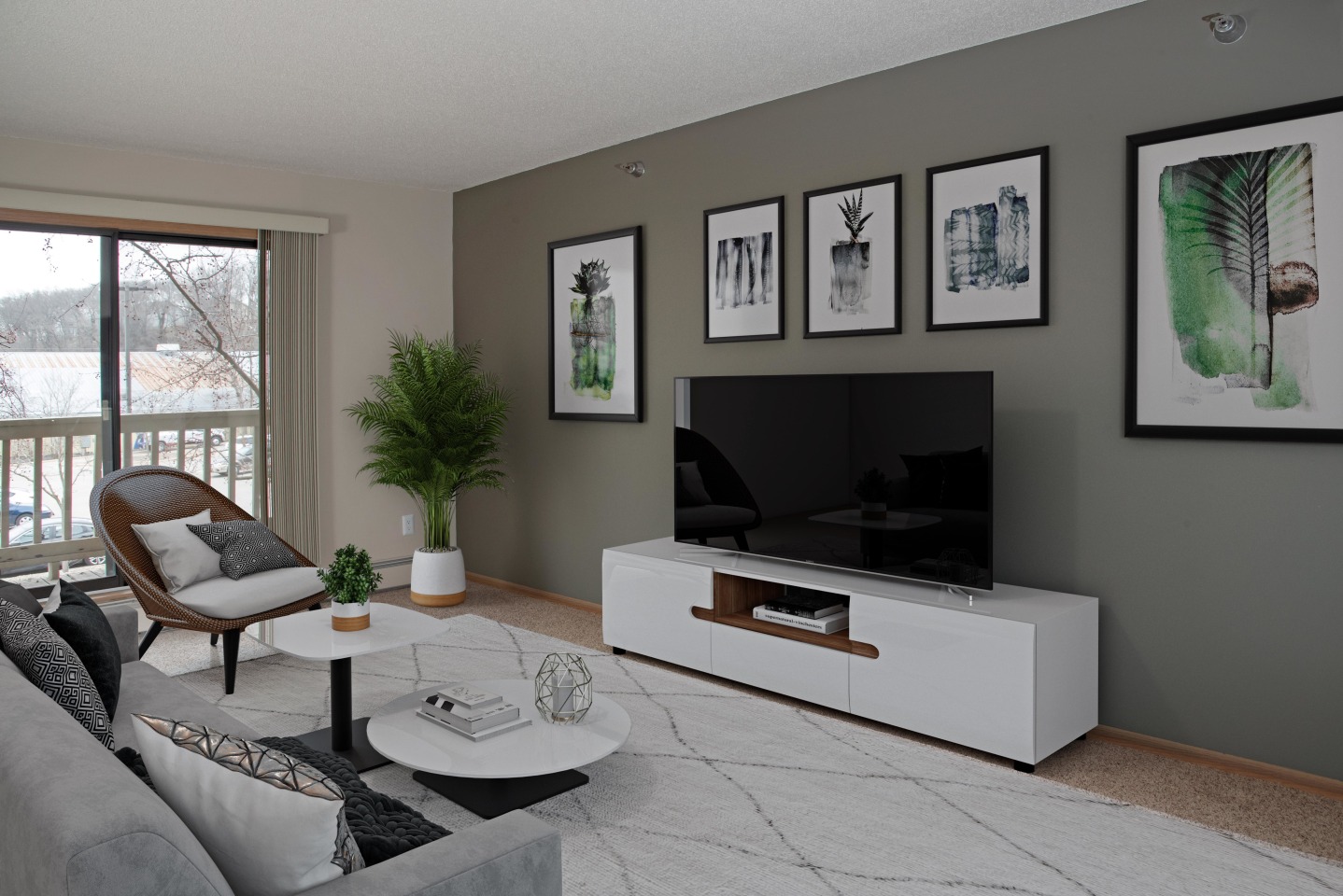 Woodridge Apartments Image 3
