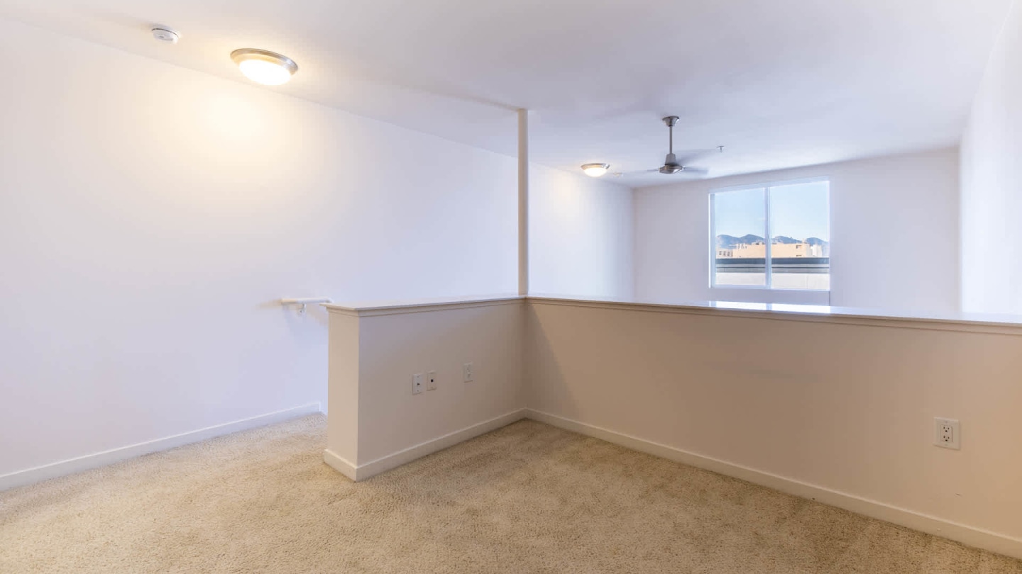 Eleve Lofts and Skydeck Image 13
