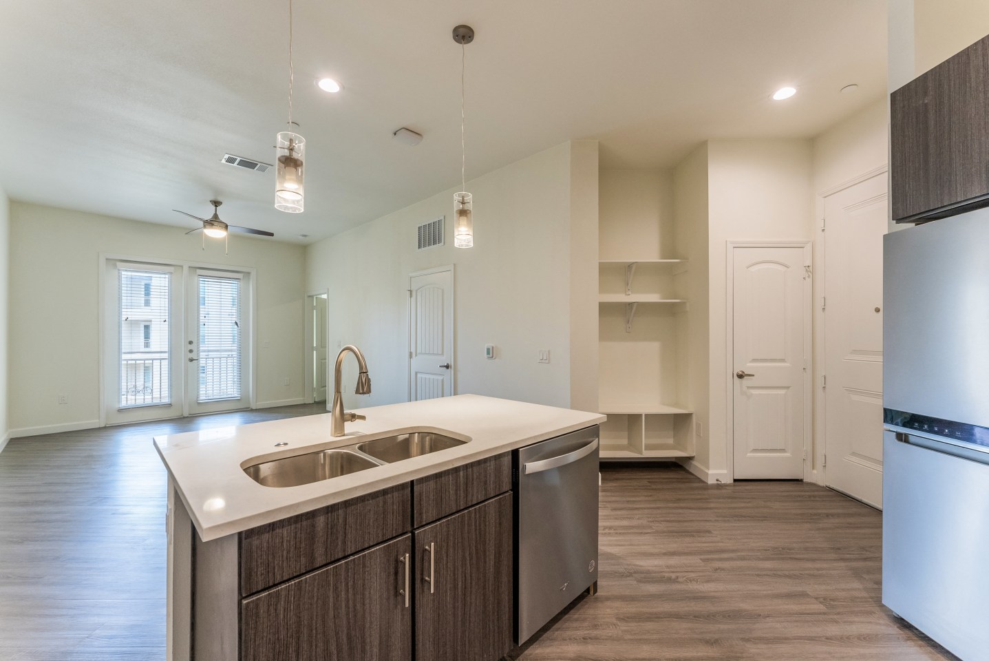 The Residences at 3000 Bardin Image 25