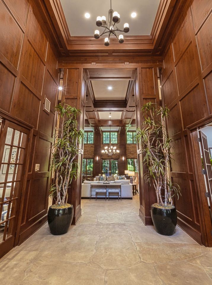 The Estates at Ballantyne Apartments and Townhomes Image 2