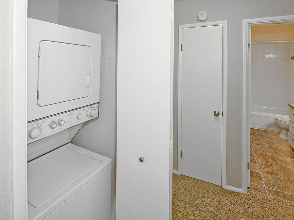 Royal Greens Apartments Image 33