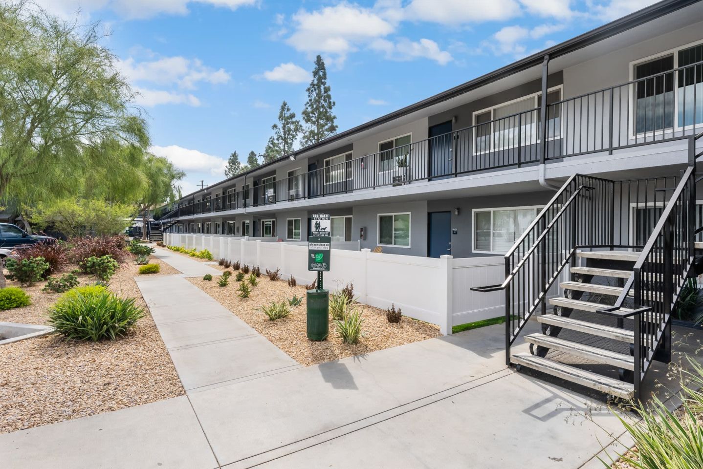 The Circle Apartments at Long Beach Image 50